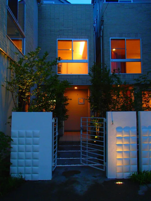 20120526-210944_landscape