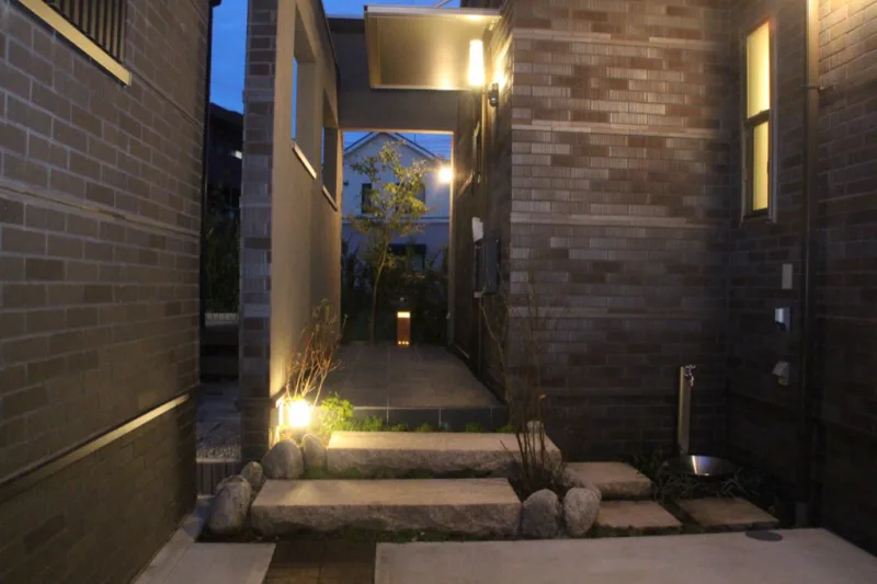 20151122-155800_exterior