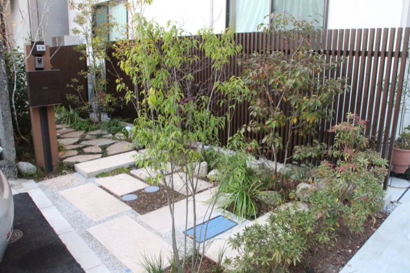 20151202-150436_garden